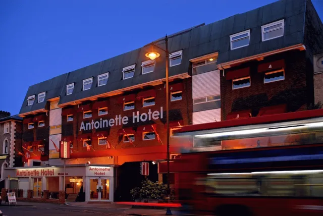 Billede av hotellet Antoinette Hotel Wimbledon - nummer 1 af 10