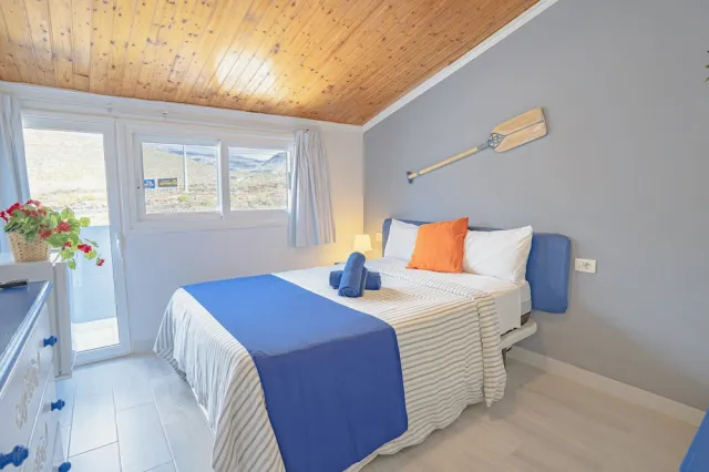 Billede av hotellet Hostel Neon Tenerife - nummer 1 af 10