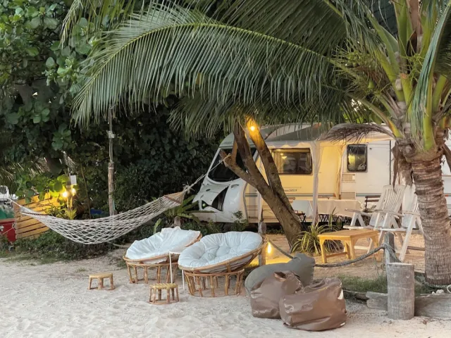 Billede av hotellet Samui Caravans Beach Camp - nummer 1 af 10