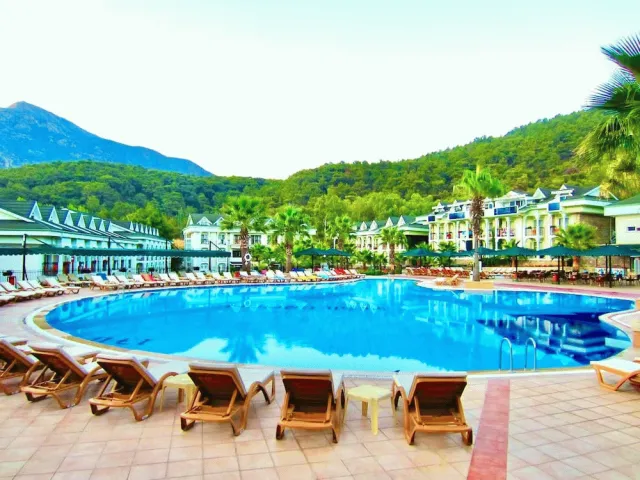 Hotellbilder av Green Forest Holiday Village - nummer 1 av 43