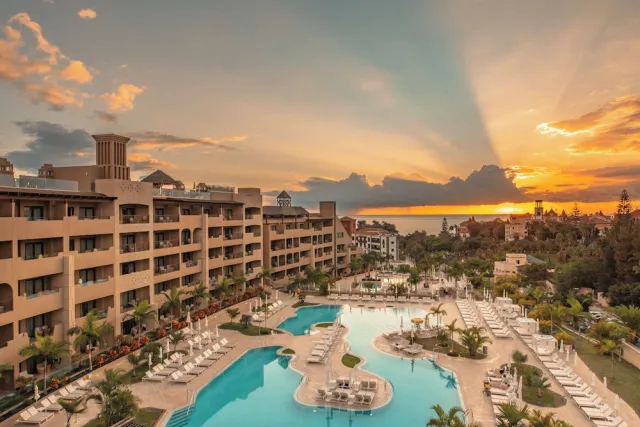 Hotellbilder av GF Victoria - nummer 1 av 100