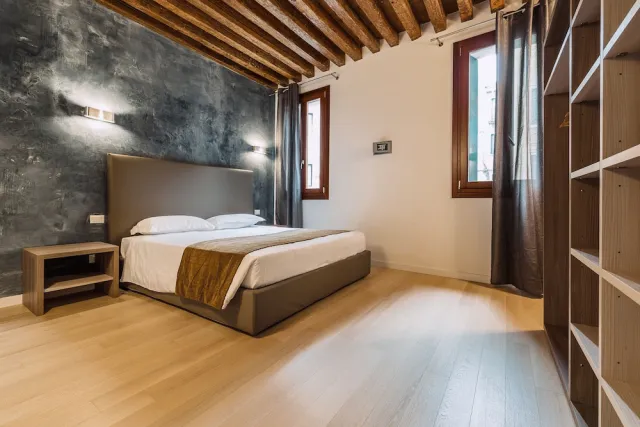 Billede av hotellet Charming Palace Corte Del Teatro - nummer 1 af 10