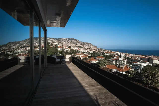 Billede av hotellet ARTS IN Penthouse Apartments Til Sol - nummer 1 af 34