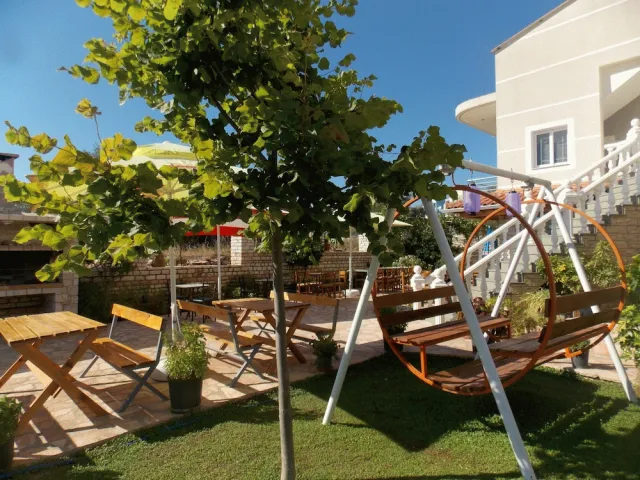 Hotellbilder av Hotel Chris - nummer 1 av 100