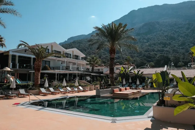 Hotellbilder av Hotel Karbelsun - nummer 1 av 92