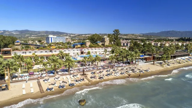 Billede av hotellet Risus Beach Resort Hotel - nummer 1 af 10