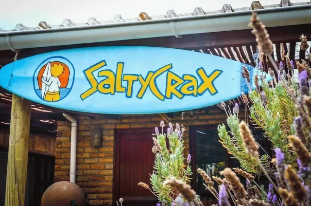 Billede av hotellet Saltycrax Backpackers and Adventures - nummer 1 af 10
