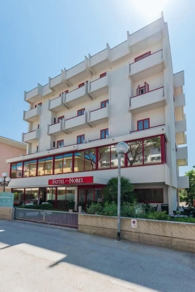 Hotellbilder av Hotel Nobel - nummer 1 av 10