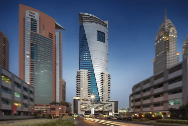 Billede av hotellet Staybridge Suites Dubai Internet City by IHG - nummer 1 af 61