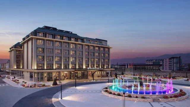 Billede av hotellet DoubleTree by Hilton Skopje - nummer 1 af 90