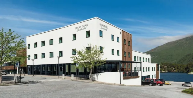 Billede av hotellet Brattvåg Fjordhotell - nummer 1 af 35