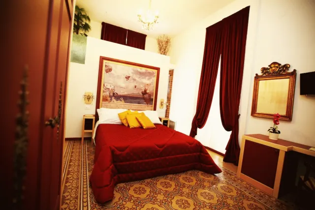 Billede av hotellet La Bella Napoli B B - nummer 1 af 10