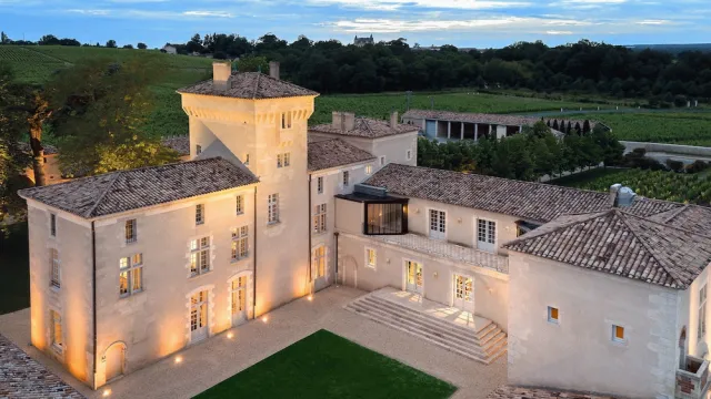 Hotellbilder av Château Lafaurie-Peyraguey Hôtel & Restaurant LALIQUE - nummer 1 av 30