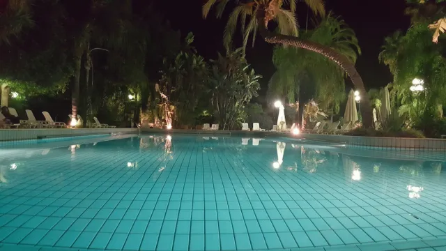 Billede av hotellet Garden Hotel - nummer 1 af 10