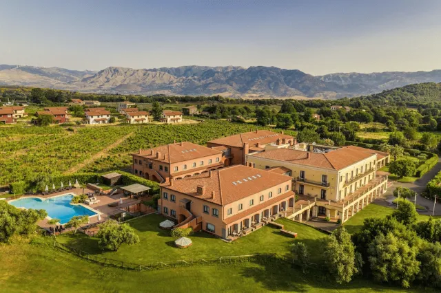 Hotellbilder av Picciolo Etna Golf Resort & Spa, Curio Collection by Hilton - nummer 1 av 100