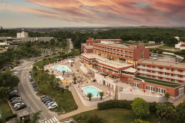 Billede av hotellet Hotel Albatros Plava Laguna - nummer 1 af 10