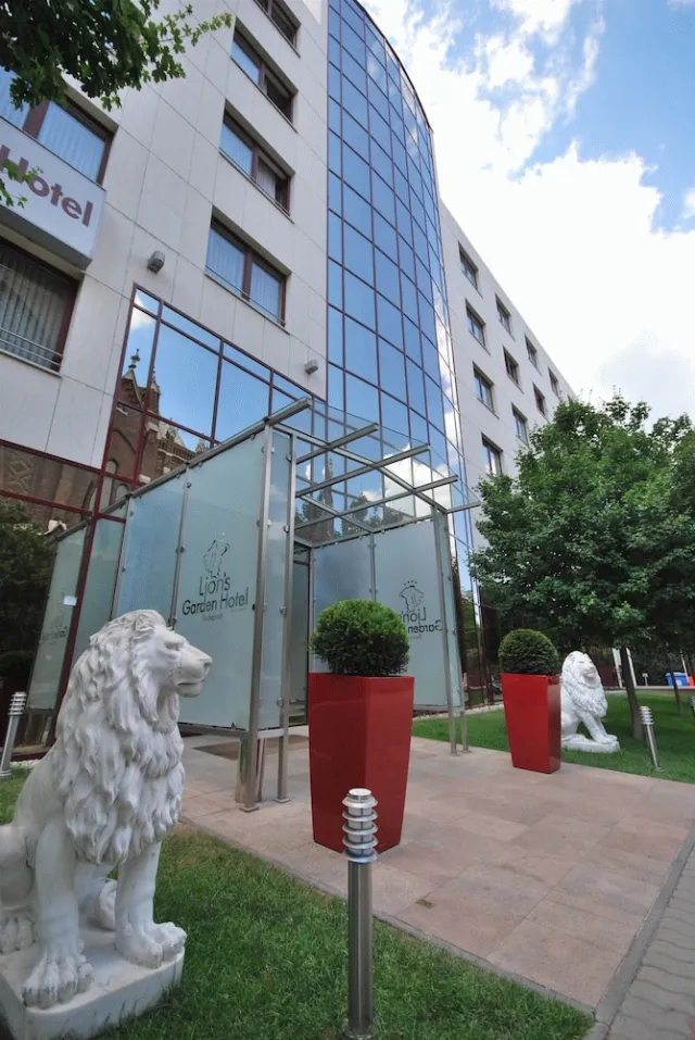 Billede av hotellet Lions Garden Hotel - nummer 1 af 10
