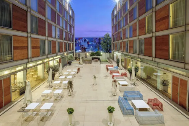 Hotellbilder av DoubleTree by Hilton Milan - nummer 1 av 60