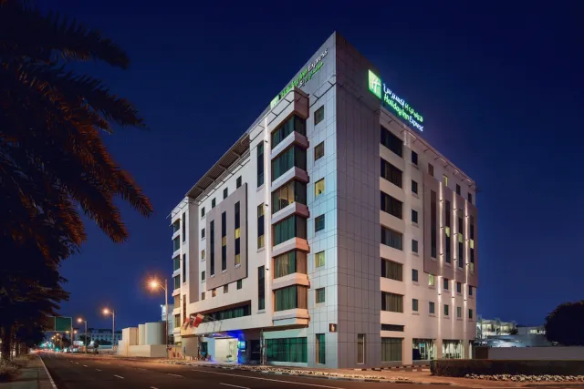 Hotellikuva Holiday Inn Express Dubai Jumeirah, an IHG Hotel - numero 1 / 37