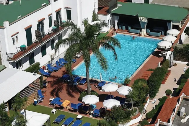 Billede av hotellet Hotel Lord Byron - nummer 1 af 77