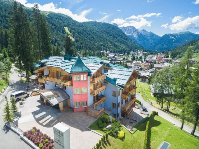 Hotellbilder av Cristal Palace - nummer 1 av 73