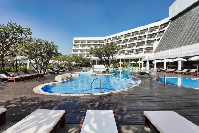 Billede av hotellet The Cha-am Methavalai Hotel - nummer 1 af 64