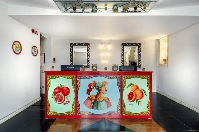 Hotellbilder av Relais Antica Badia - San Maurizio 1619 - nummer 1 av 83