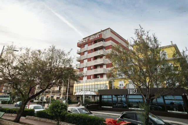 Hotellbilder av Hotel Palace - nummer 1 av 75