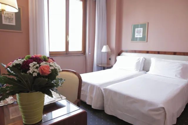Billede av hotellet Hotel Bristol - nummer 1 af 70