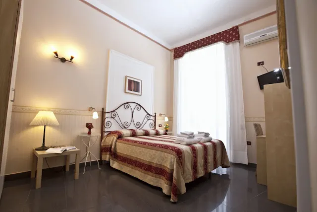 Billede av hotellet MediNaples - nummer 1 af 10