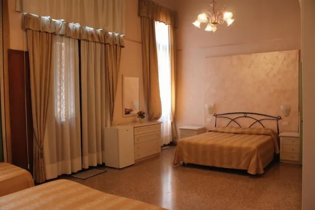 Billede av hotellet Lion Morosini Palace - nummer 1 af 10