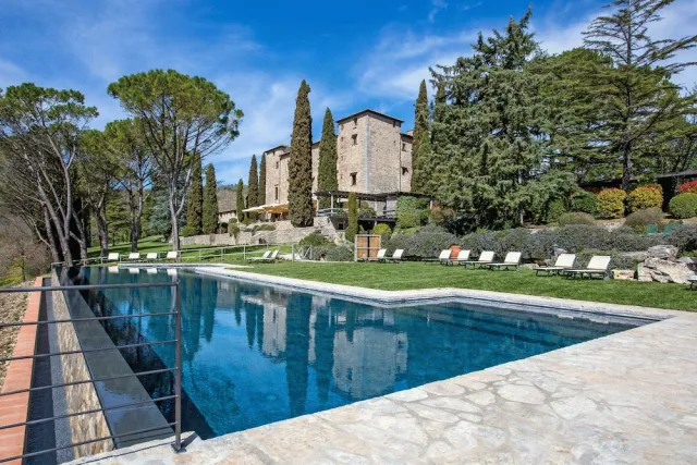 Hotellbilder av Castello di Spaltenna- Small Luxury Hotels of the World - nummer 1 av 99