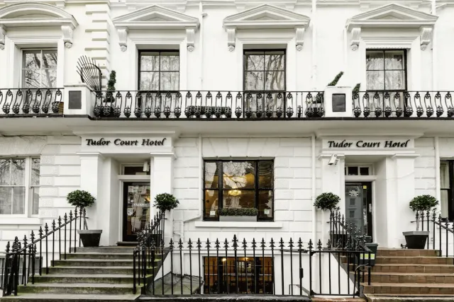 Billede av hotellet Tudor Court Hotel - nummer 1 af 10
