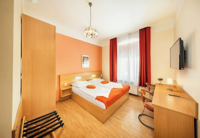 Billede av hotellet Hotel Golden City Garni - nummer 1 af 35