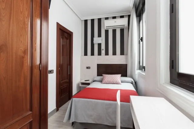 Billede av hotellet Hostal Castilla I - Atocha - nummer 1 af 10