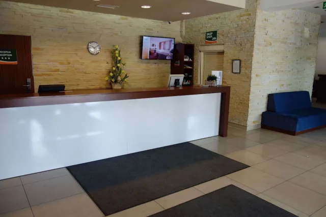 Billede av hotellet DeSilva Inn Katowice Airport - nummer 1 af 16