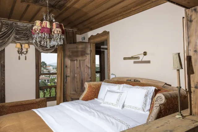 Billede av hotellet Terrace Houses Sirince - Fig, Olive Clockmakers and Grapevine - nummer 1 af 10