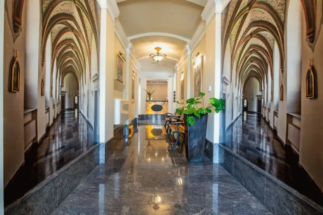 Hotellbilder av Aparthotel Globus - nummer 1 av 24