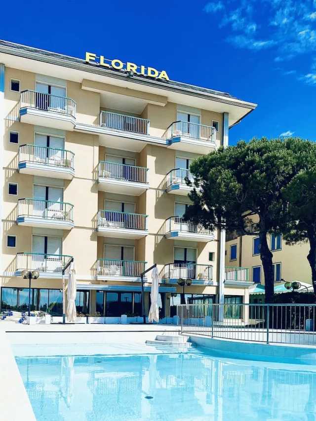 Hotellbilder av Hotel Florida - nummer 1 av 38
