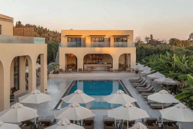 Hotellbilder av Ekati Mare Lifestyle Resort - nummer 1 av 75