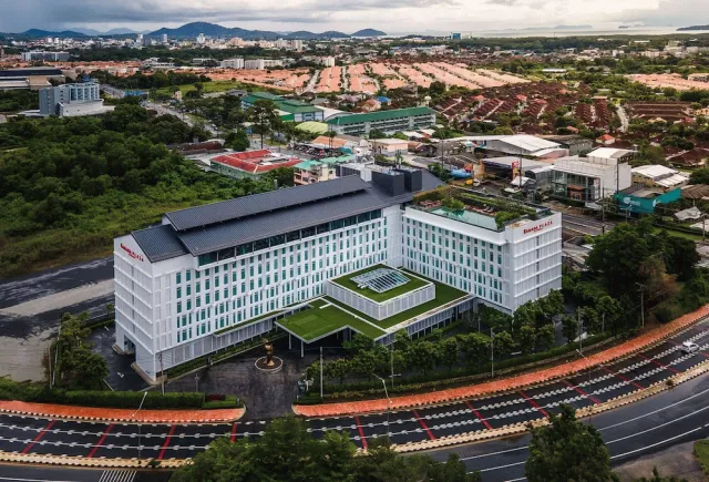 Billede av hotellet Ramada Plaza by Wyndham Chao Fah - nummer 1 af 100