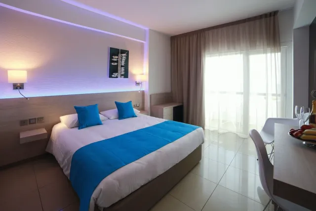 Hotellbilder av Les Palmiers Luxury Suites - nummer 1 av 30
