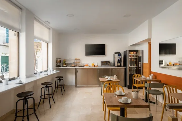 Billede av hotellet Hostal Baler - nummer 1 af 10