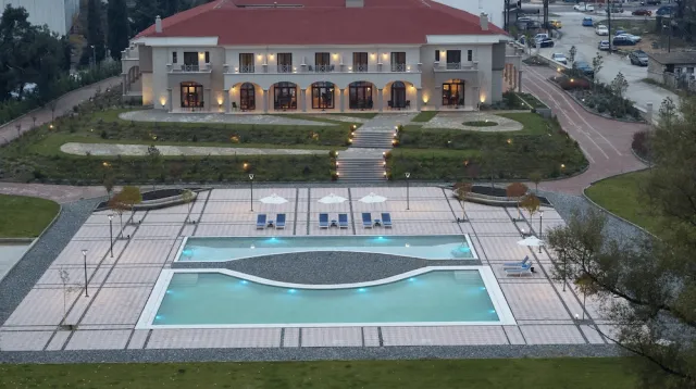 Billede av hotellet The Lake Hotel - nummer 1 af 45