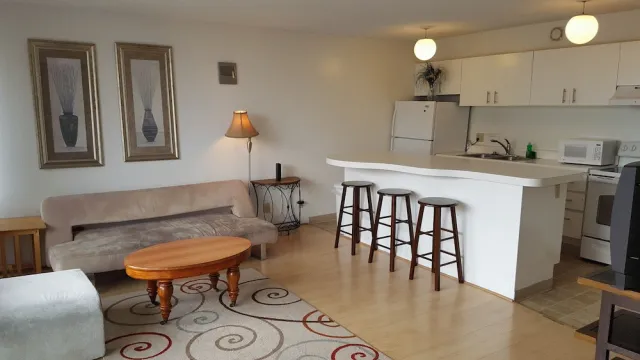 Hotellbilder av HAWAII 2 MIN FROM THE BEACH - nummer 1 av 29