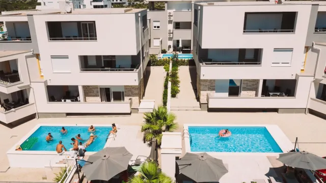Billede av hotellet Apartments & Rooms Danivan Pool Villas - nummer 1 af 100
