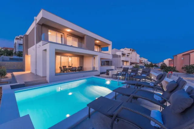Billede av hotellet Apartments with Pool Villa Zora - nummer 1 af 65