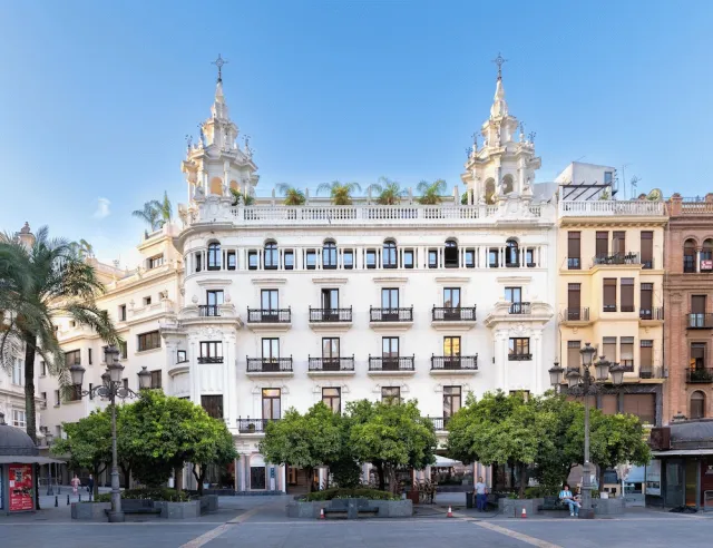 Hotellbilder av H10 Palacio Colomera - nummer 1 av 82