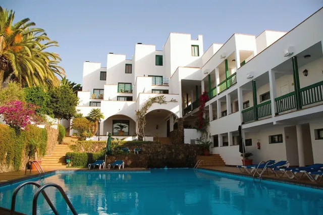Billede av hotellet Aparthotel Esquinzo Y Monte Del Mar - nummer 1 af 40