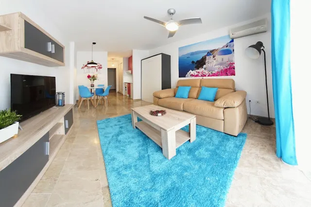 Billede av hotellet Zenplaya bajo 8 Playa Bajondillo - nummer 1 af 15